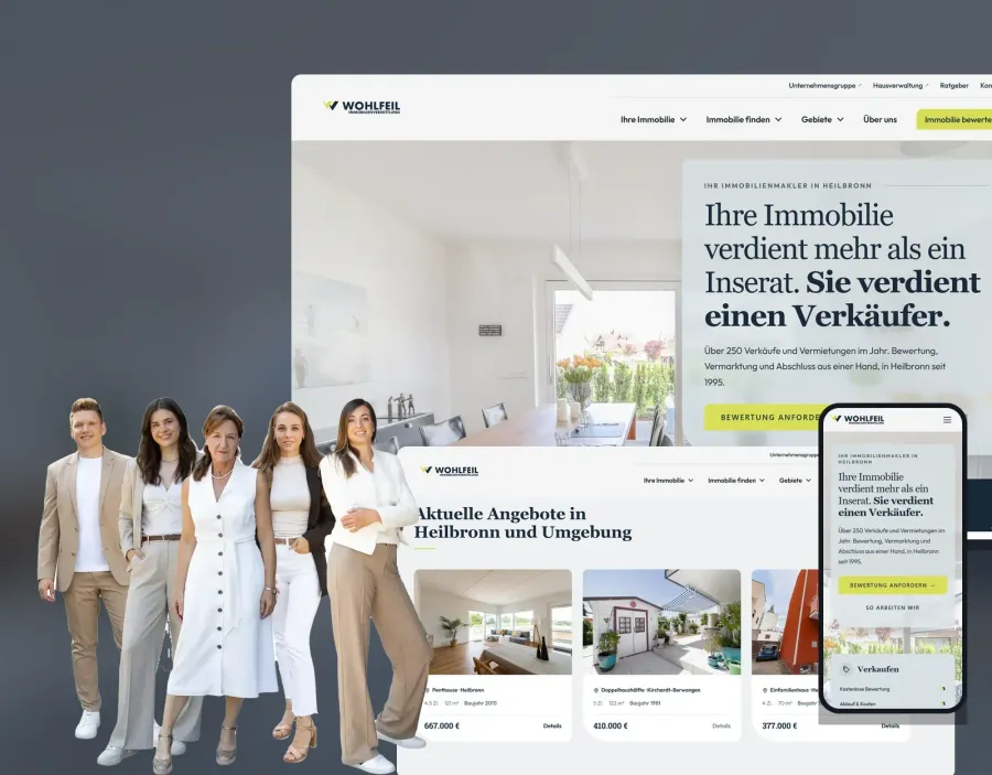 Team von Wohlfeil Immobilien vor ihrer Website